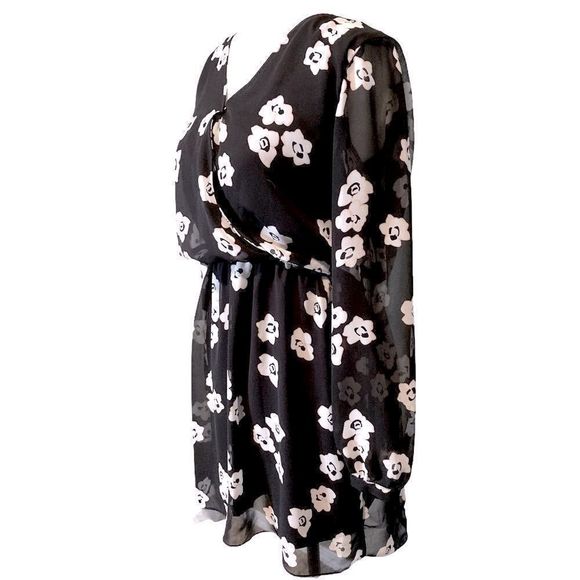 𝅺Express Floral Tunic - Picture 2 of 11